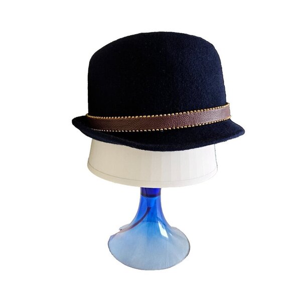 Juicy Couture Fedora Womens One Size Navy 100% Wool Felt Studded Band Bow Hat - Picture 2 of 16